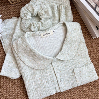 Đồ ngủ nữ tay ngắn quần đùi – Pyjama vải xô muslin cổ sen hoạ tiết | KNG.studio (Tặng kèm dây buộc tóc scrunchies)