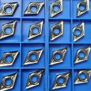 1 hộp Chip tiện D11 hãng KORLOY Hàn Quốc (DCGT11T304) chuyên tiện nhôm gỗ nhựa
