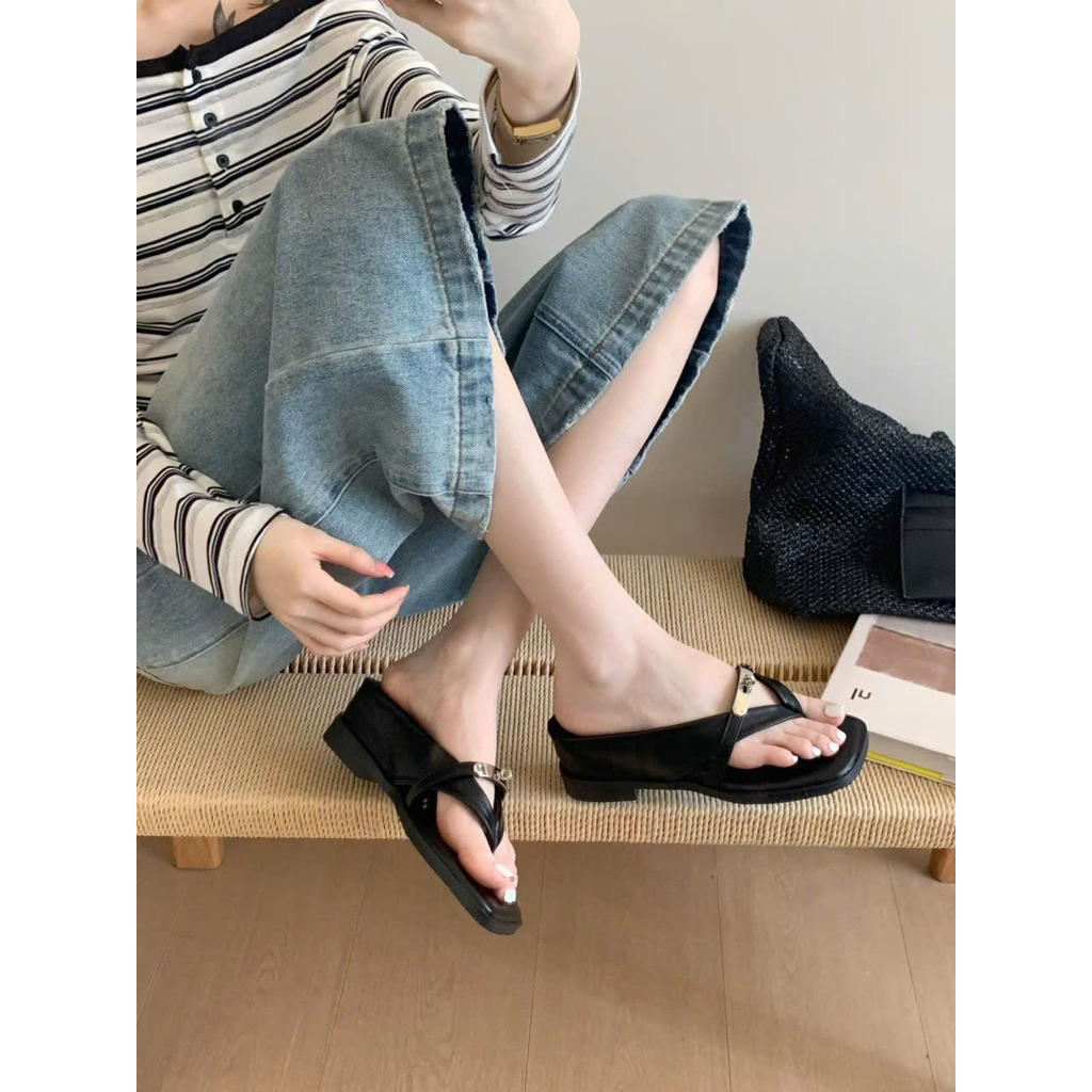 ❤️ Dép xỏ khoá