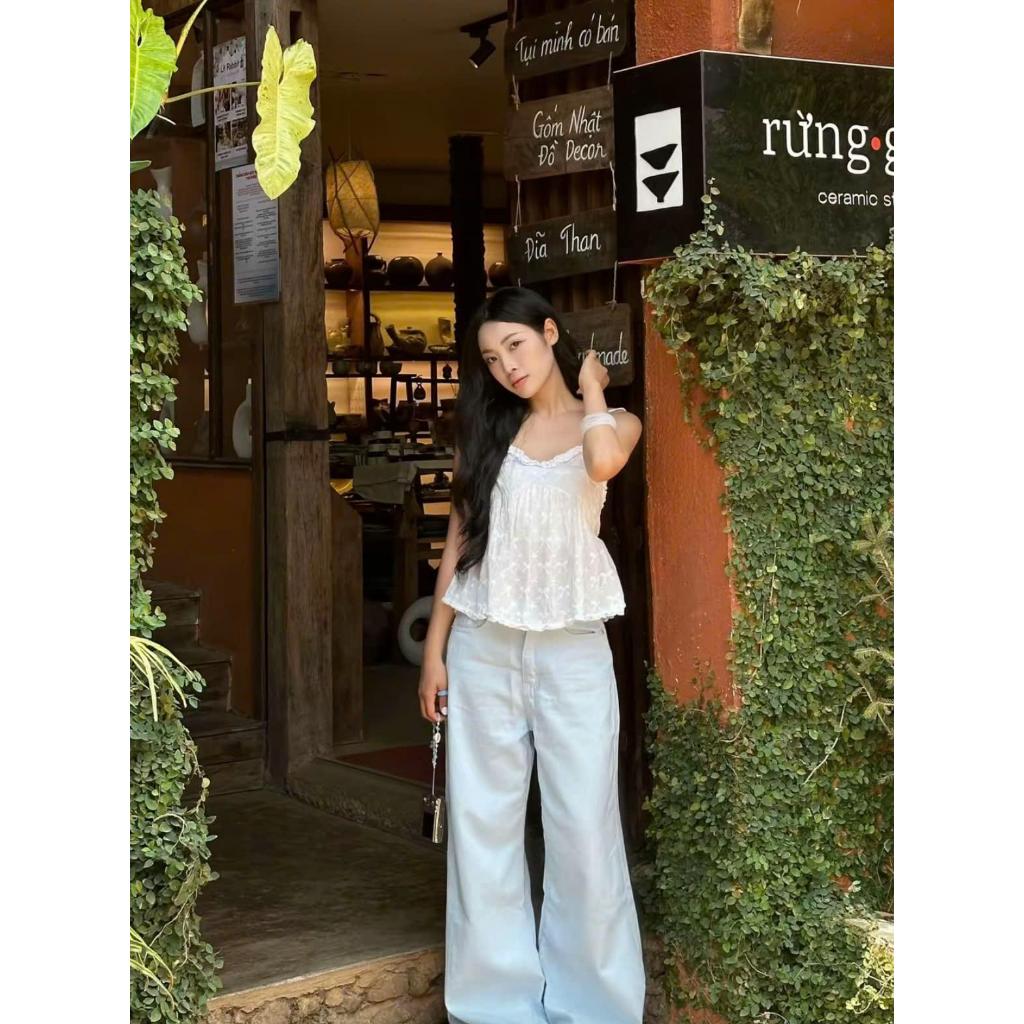 Áo 2 Dây Cổ V Trắng Thêu Nổi Form Xòe Babydoll MORPIN TOP Dáng Ngắn Viền Bèo Ngực SAN Clothings - P200