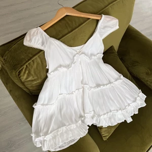Áo Babydoll Ngắn Tay Cổ V, Chất Đũi Viscose Dáng Xòe - Cloud Babydoll - Sonna hi
