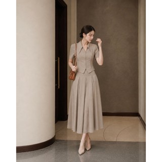 VT260516 -Set Công Sở Nữ Cao Cấp Màu Be Áo Tay Ngắn Cổ Bẻ Chân Váy Midi Xòe Dài Thanh Lịch Tôn Dáng
