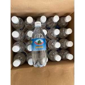 1 Thùng khoáng mặn Quang Hanh ít Gas nắp trắng 20 chai x 500ml ( nắp trắng ít Gas , nắp Xanh nhiều Gas)
