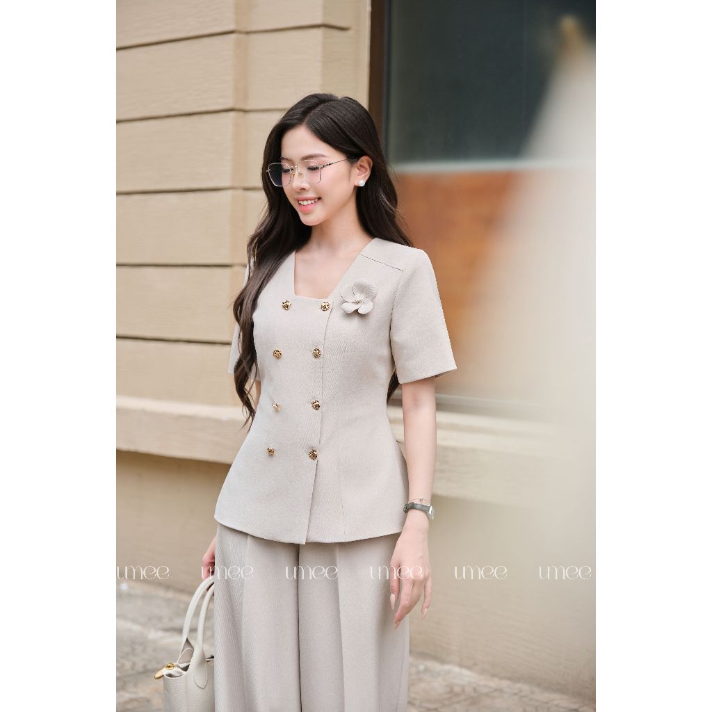 Umee Design - Set Thiết Kế Trẻ Trung Áo Cổ Vuông 8 Cúc Phối Quần Dài Ống Rộng "Clara Set"