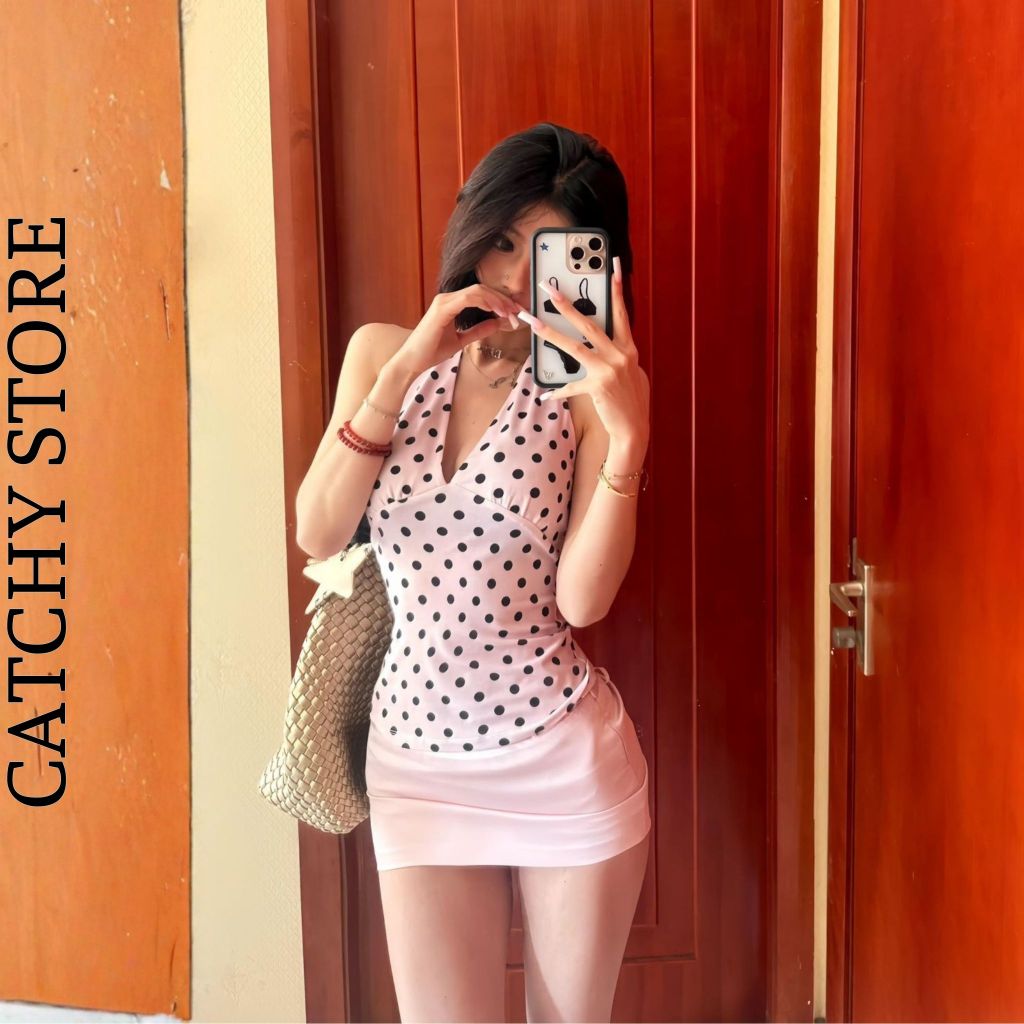 Set Áo Cổ Yếm Chấm Bi Kèm Chân Váy Lụa Ngắn Hồng Đi Chơi Dạo Phố Sang Chảnh CATCHYstore