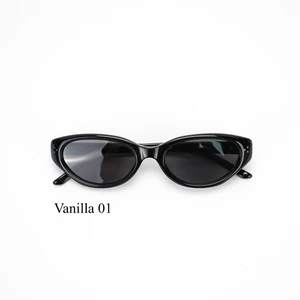 Kính Mát G.M.Vanilla 01 Màu Đen 2026