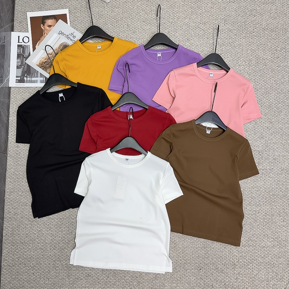 Áo Thun Nữ Cotton Xẻ Tà Form Regular Tay Ngắn Basic Co Giãn Thoáng Mát Dễ Phối Đồ OHANLY