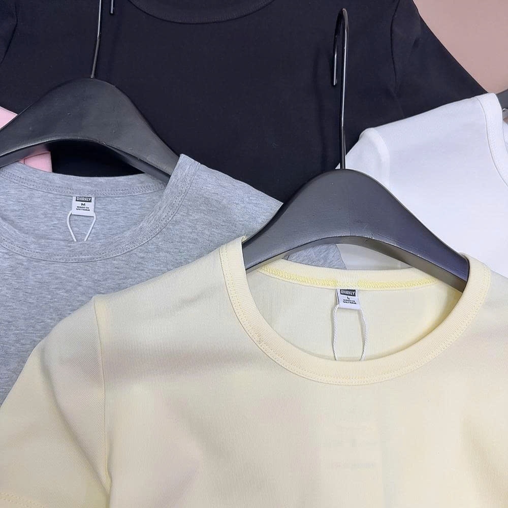 Áo Thun Nữ Cổ Tròn Cotton Co Giãn Form Ôm Basic Tay Ngắn Áo Phông Trơn Dễ Phối Đồ OHANLY