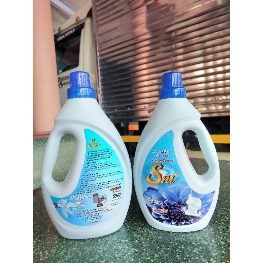 Giặt Xả Sni Hương Downy 1000ml
