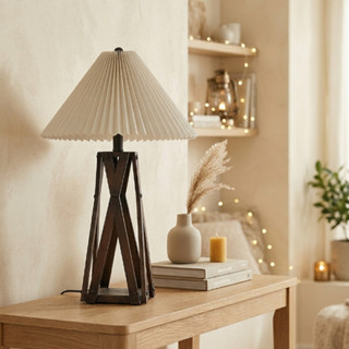 Đèn Ngủ Để Bàn HILEKS Thiết Kế Hiện Đại Chân Gỗ Chắc Chắn Chụp Đèn Xếp Ly Decor Sang Trọng