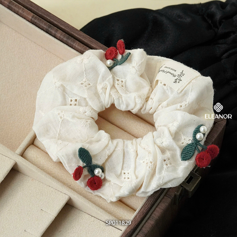 Dây buộc tóc nữ scrunchies Eleanor Accessories thêu hình quả cherry phụ kiện tóc cột tóc 11829