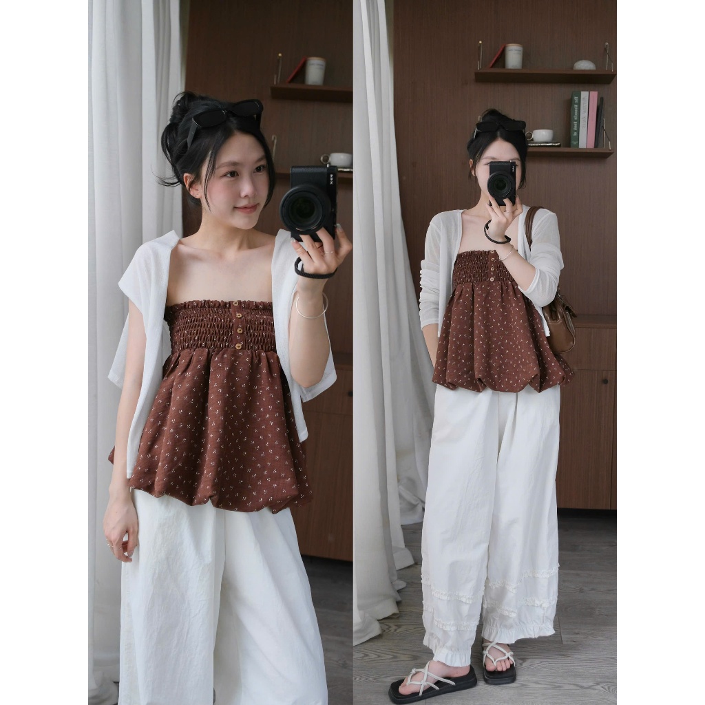Mia Top (TSW) Áo quây chun hoạ tiết hoa đính khuy Nữ the.sweaterweather