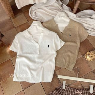 VMY Studio - Áo polo tăm montoghi thêu ngựa cổ tim tay ngắn trẻ trung, áo thun thêu ngựa cổ V cá tính nữ