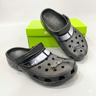 Dép sục bít mũi batman unisex, sục đúc chống trượt êm ái, tặng kèm charm sticker trang trí dép