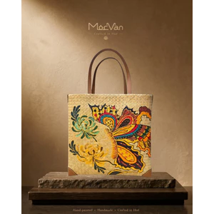 Túi Cỏ Bàng Tote Q Gallery - Đan Vẽ Tay - Mộng Hồ Điệp