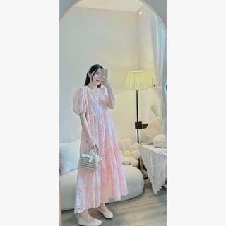 Váy bầu cổ tim VIBA [ VB115] dáng babydoll chất liệu ren boy dáng dài màu hồng kem có size tận 75ky