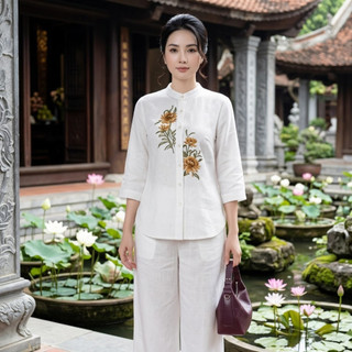 Bộ Đồ Đũi Trung Niên Nữ Đi Chùa Thêu Hoa Cao Cấp Áo Tay Lỡ Quần Suông Rộng Thanh Lịch Sang Trọng - Anh Thư Shop (AT54)