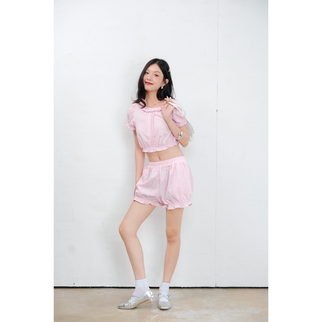 Set Nữ WARMI Cổ Bèo Tay Bồng Phối Quần Bí Dễ Thương Mùa Hè SECODEE