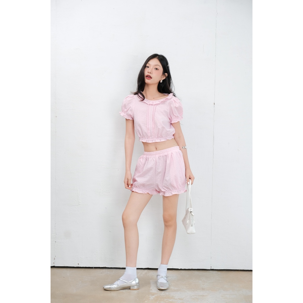 Set Nữ WARMI Cổ Bèo Tay Bồng Phối Quần Bí Dễ Thương Mùa Hè SECODEE