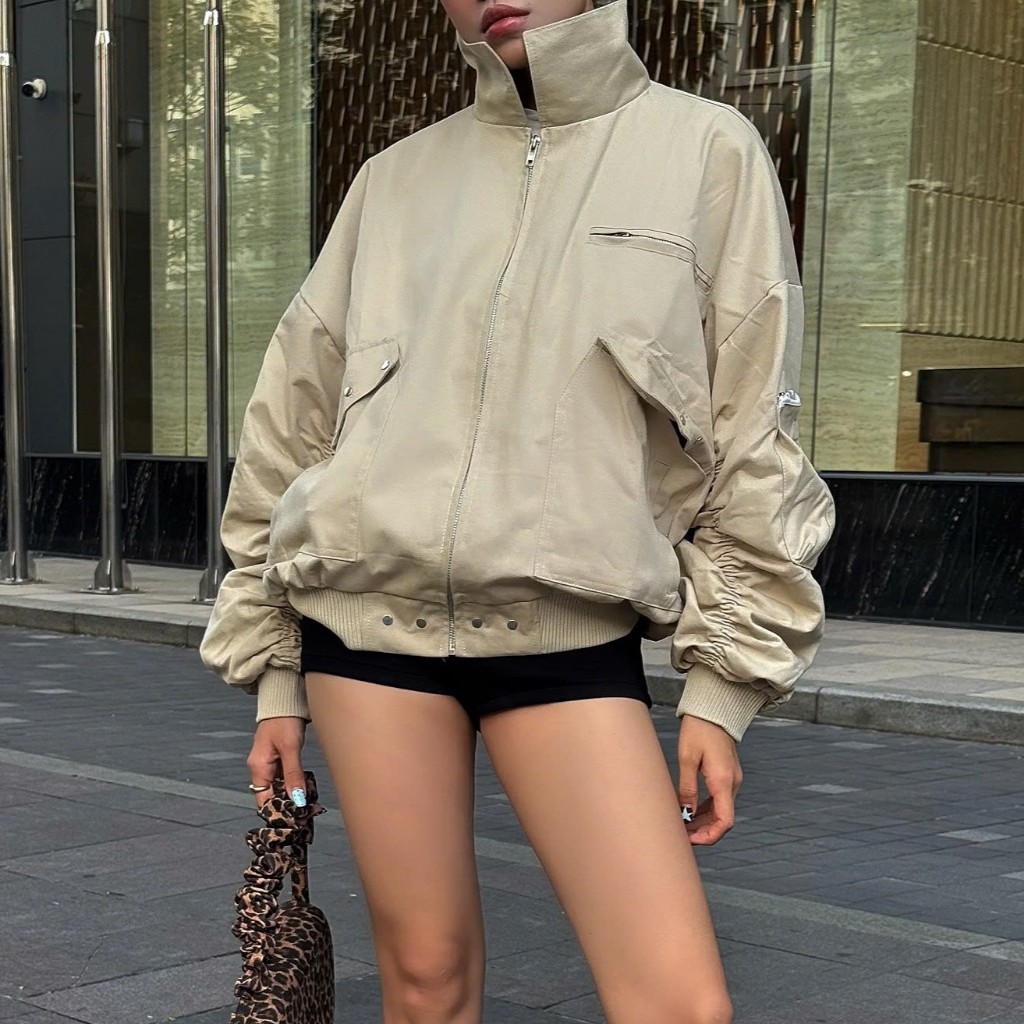 Bad Choices | Áo Bomber boxy STUD BUTTON vải kaki lót dù