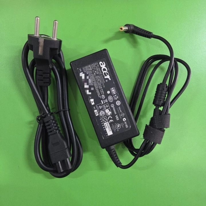 Cũ _ Sạc laptop acer chân to 19V 65W và dây cấp điện điện DC