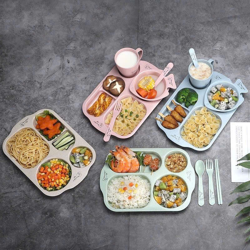 KHAY CƠM LÚA MẠCH 6 CHI TIẾT HÌNH CÁ SIÊU ĐÁNG YÊU