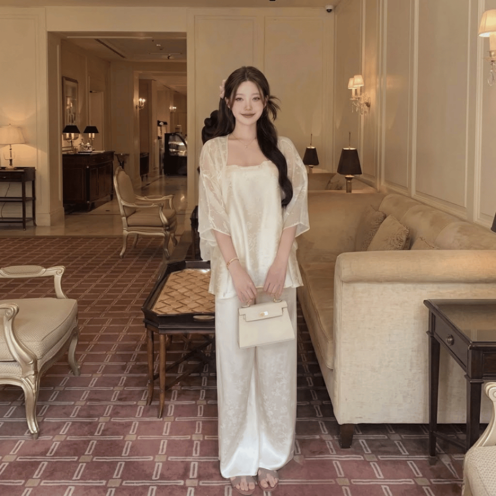 Set Yếm 2 Dây Váy Biển Nữ LICHEE Lụa Gấm Cao Cấp Mỏng Nhẹ Mát Mẻ Form Rộng Thoải Mái Tôn Dáng