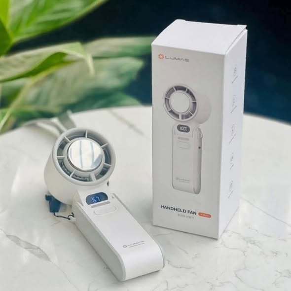 Quạt Mini Cầm Tay Lumias F3600 Chính Hãng | Thiết Kế Gấp Gọn, Pin Sạc USB, Sử Dụng Linh Hoạt
