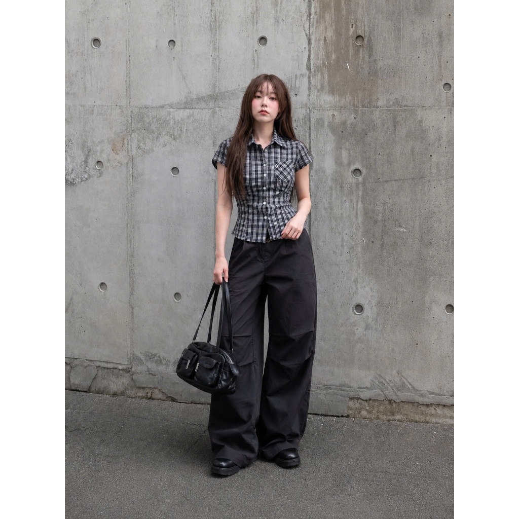 [KH55] Áo sơ mi nữ tay ngắn kẻ caro dáng ôm chiết eo phong cách Y2K Retro cá tính | KHAO BOUTIQUE