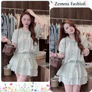Set bộ nữ đi biển áo ngắn tay thêu hoa lỗ kèm chân váy ngắn xếp tầng vải thô cotton nhẹ mát HCOM27284