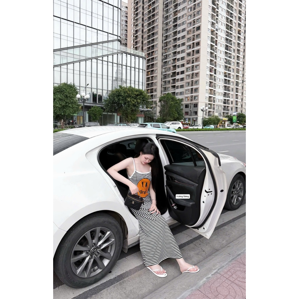 Váy suông kẻ 2 dây dáng dài phối hoạ tiết kute