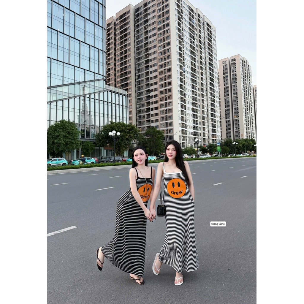 Váy suông kẻ 2 dây dáng dài phối hoạ tiết kute