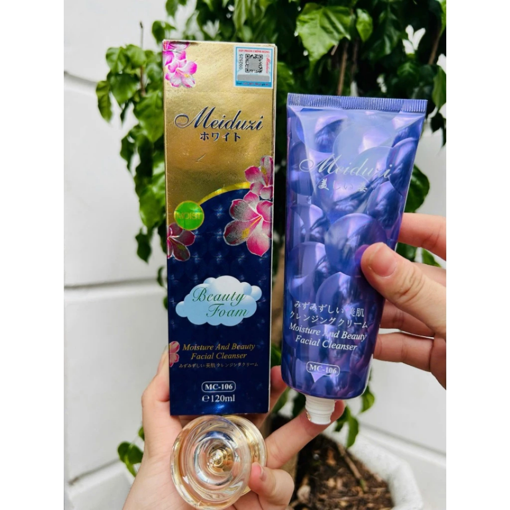Sữa Rửa Mặt Meiduzi Sạch Sâu Dịu Nhẹ Cho Mọi Loại Da 120ml