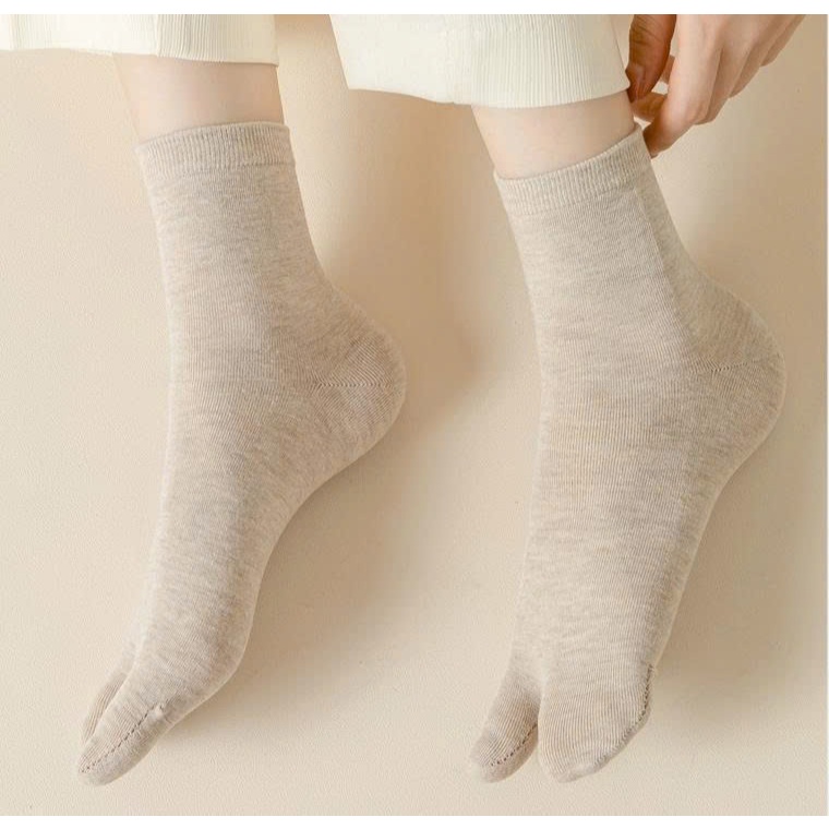 Vớ Tất xỏ ngón cổ cao Nam Nữ 5 màu phong cách trẻ trung, năng động.