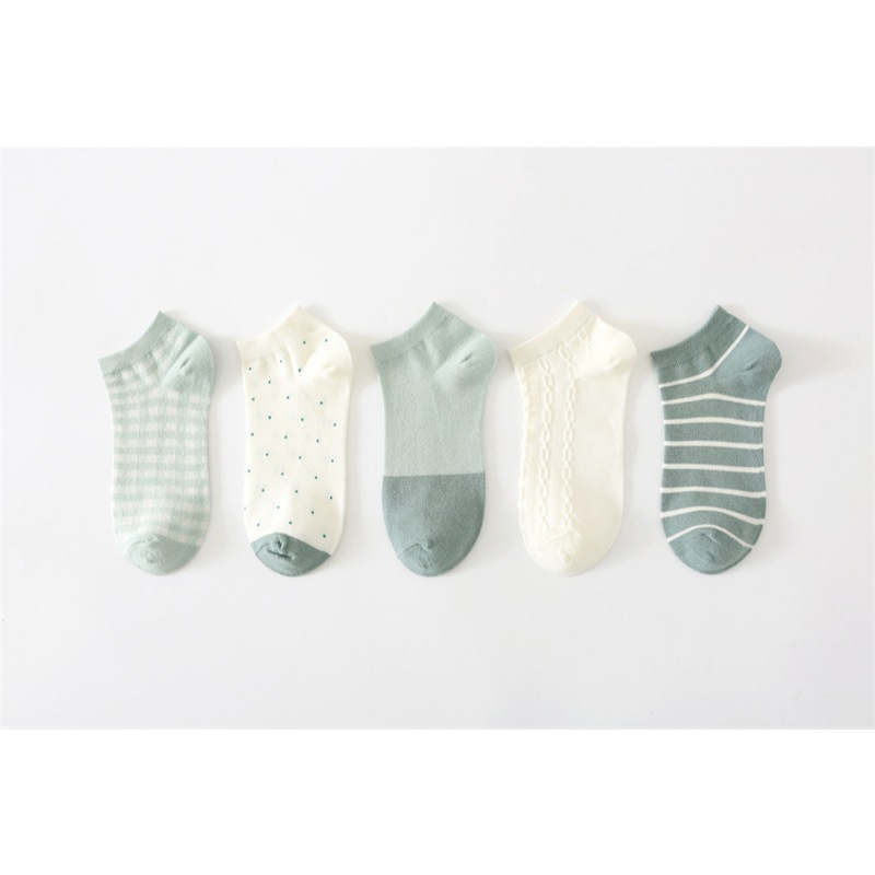 Vớ Tất cotton Nữ cổ thấp màu kem xanh phong cách trẻ trung và năng động.