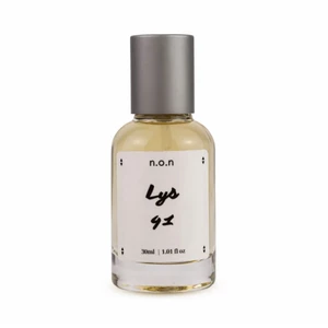 Nước hoa nữ non Lys 41-sang trọng, quyến rũ, Nhẹ nhàng, Nổi bật