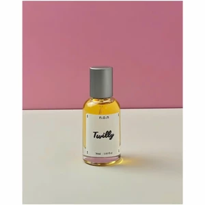 Nước hoa nữ non Twilly-sang trọn, trẻ trung, tinh tế