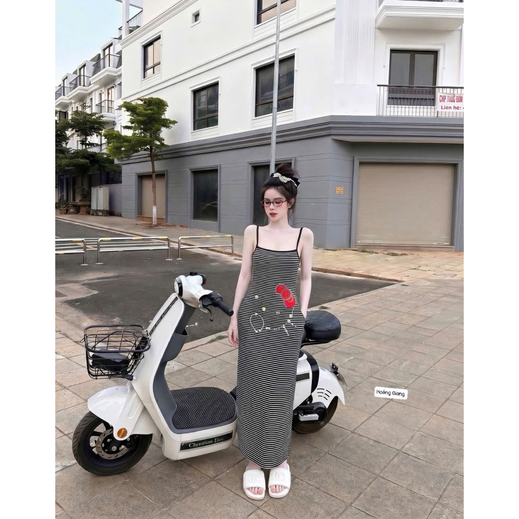 Váy 2 dây kẻ xuông in hình kute