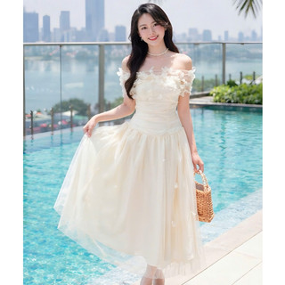 Đầm xoè trễ vai dự tiệc đính hoa rơi nhẹ nhàng MD3