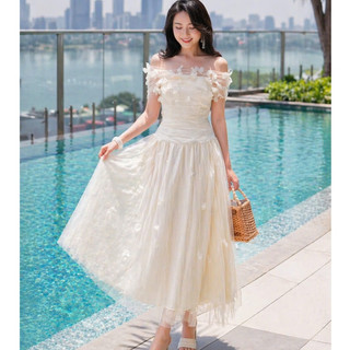 Đầm xoè trễ vai dự tiệc đính hoa rơi nhẹ nhàng MD3