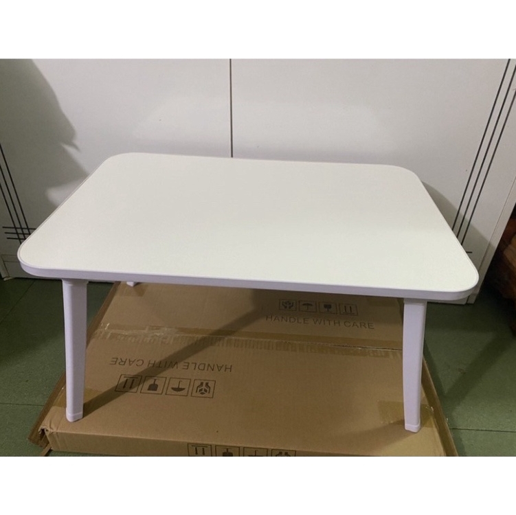Bàn học gấp gọn thông minh làm việc ngồi bệt chân nhựa kích cỡ 40x60x28 Navaco1