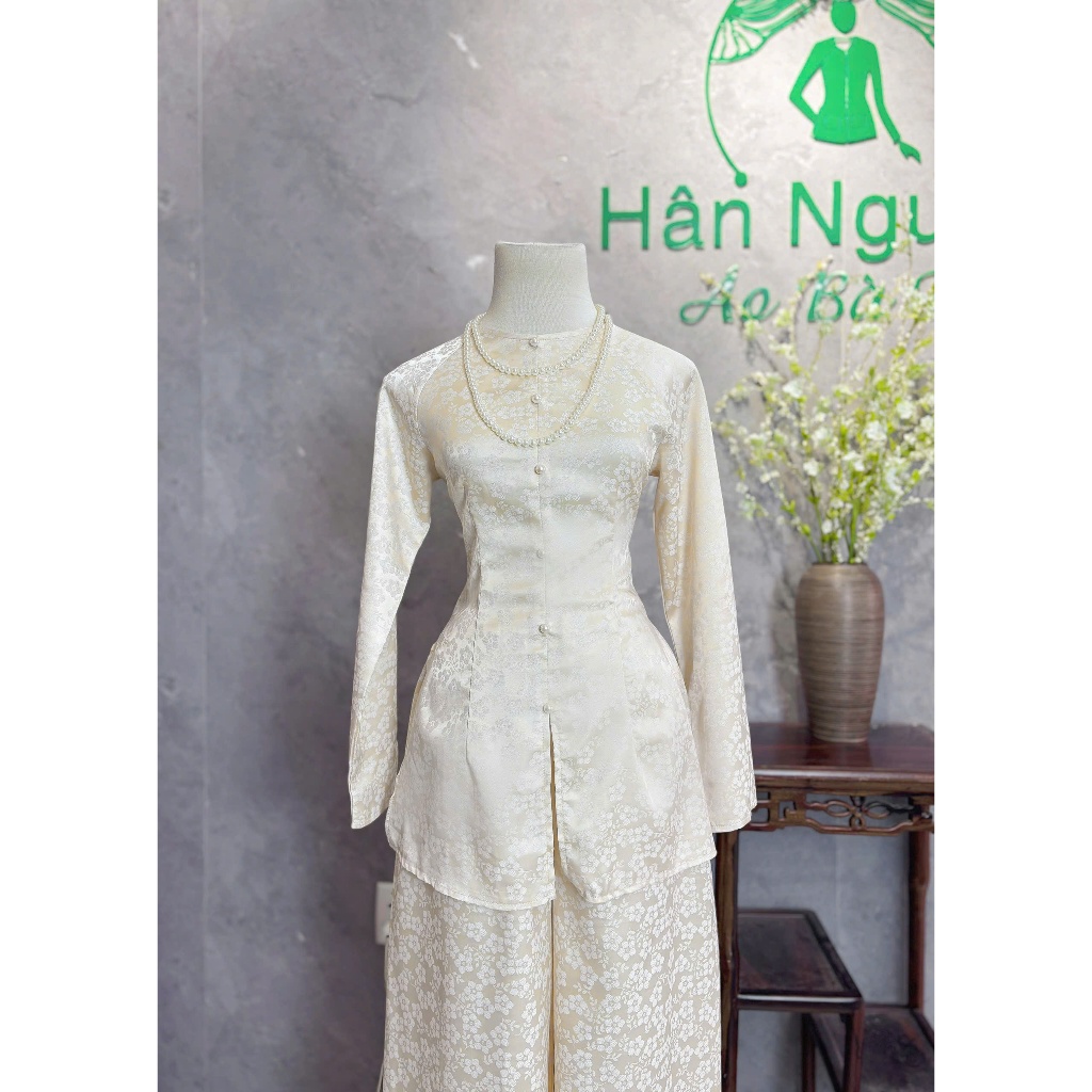 Hân Nguyễn Áo Bà Ba - B.A167 - ( FORM DÁNG DÀI ) Áo Bà Ba Hoa Xinh Cổ Tròn Dây Kéo ( QUẦN NGỌC TRAI )