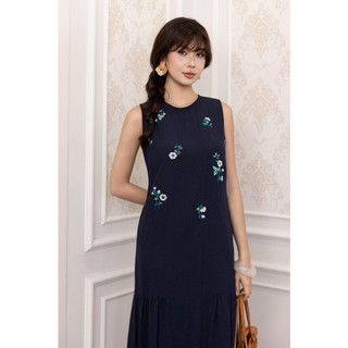 SWANLAKE | Váy Đầm Nữ Maxi Suông Sát Nách Cổ Tròn Vải Linen Thêu Hoa Hai Lớp Du Lịch Biển Hè D13718