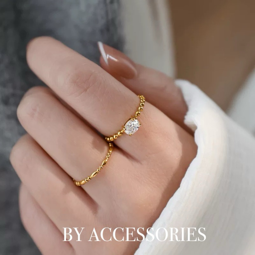 Nhẫn Nữ Titan Mảnh Élise Hạt Gạo Xen Bi Tròn Vintage Mạ Vàng Không Gỉ WR2659 BY ACCESSORIES