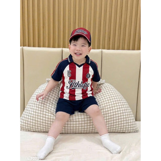 Set bộ bé kẻ sọc cổ V kèm mũ