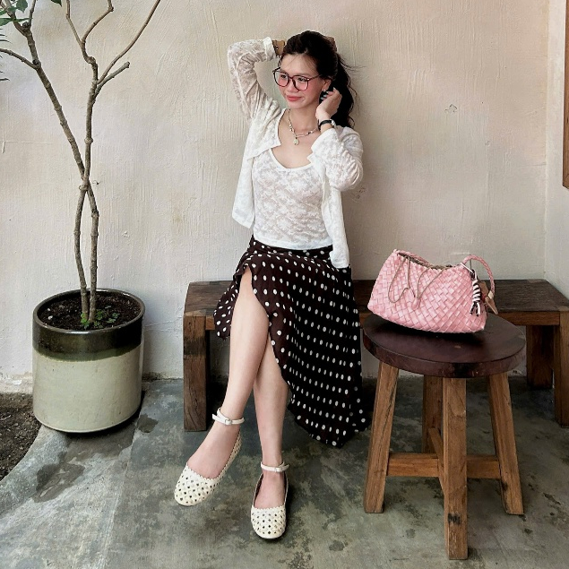 (ẢNH OLDSCHOOL) Set ÁO ren mỏng 2 dây kèm cardigan hoa chìm A3622  JIA SET.