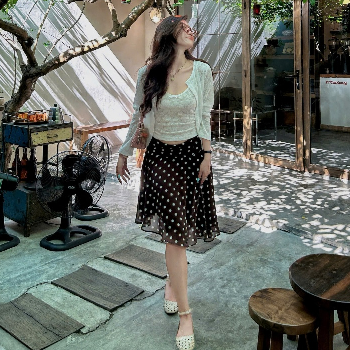 (ẢNH OLDSCHOOL) Set ÁO ren mỏng 2 dây kèm cardigan hoa chìm A3622  JIA SET.