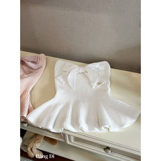 Áo Len Quây Nơ Xoè Cài Logo Chuẩn Đoàn Thương