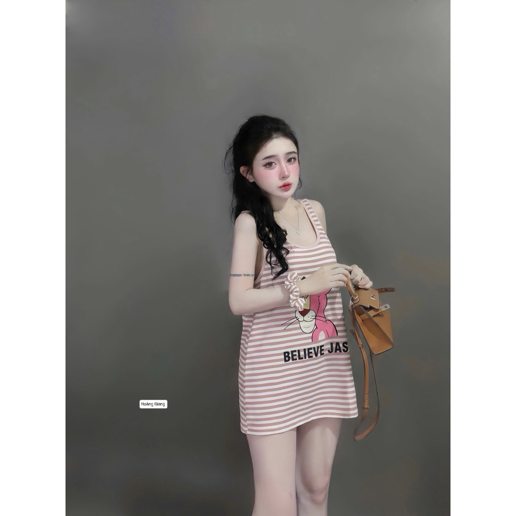 Váy ba lỗ kẻ xuông in hình báo hồng kute