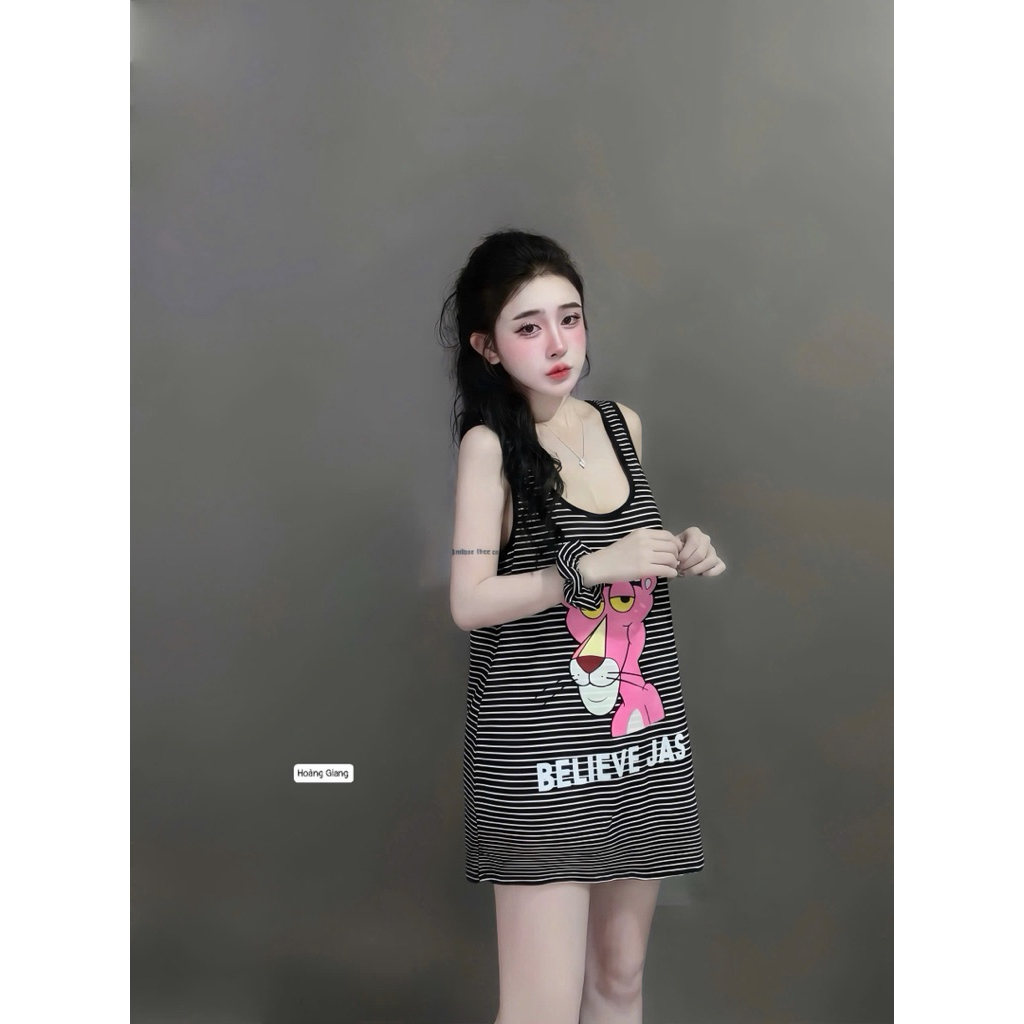 Váy ba lỗ kẻ xuông in hình báo hồng kute